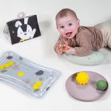Taf Toys játékkészlet hasonfekvéshez Tummy-time 13435