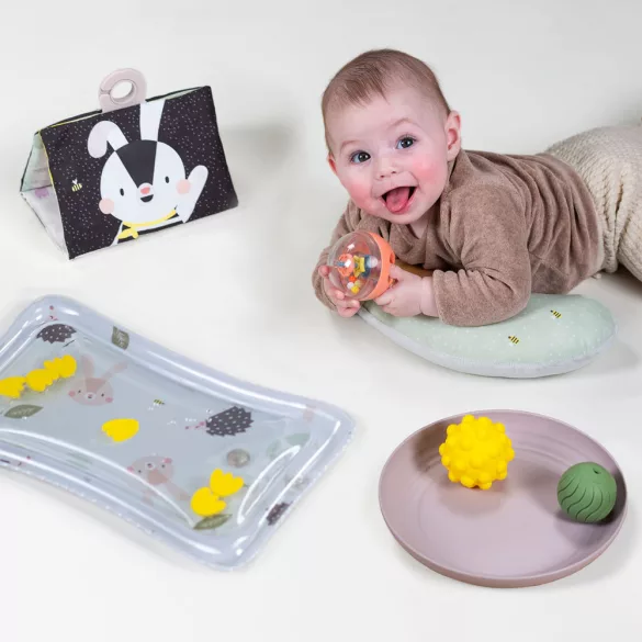 Taf Toys játékkészlet hasonfekvéshez Tummy-time 13435
