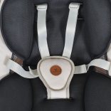 TRIUMPH e.hinta 6 hintázó,3 fekvő pozícióval, 13 zenével BÉZS