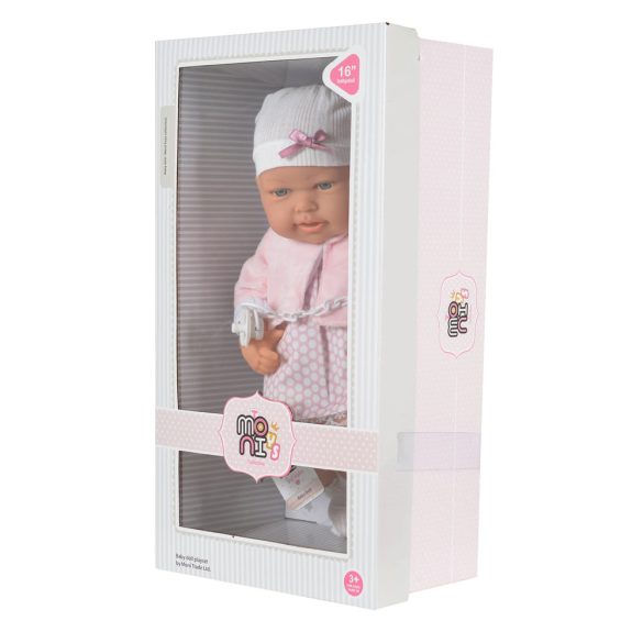 BABA 41 cmes  sapkában, kisruhában