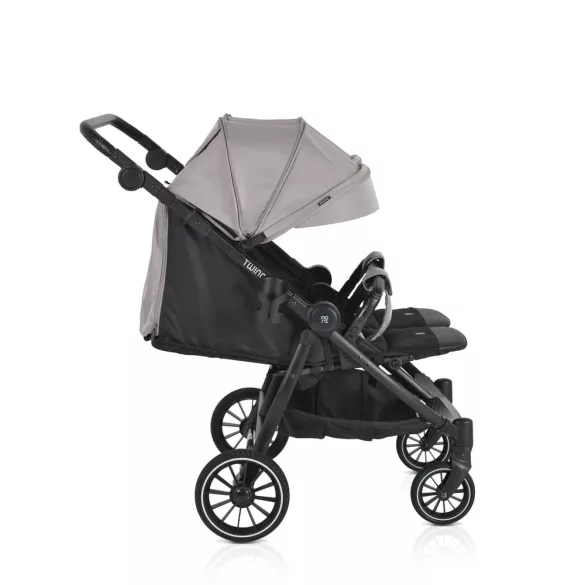 MONI TWINGO Iker babakocsi lábzsákkal VSZÜRKE/SILVER