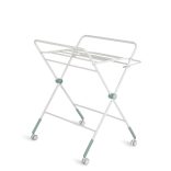 KASKADA multi pelenkázó asztal játékhíddal, tárolókkal MENTA