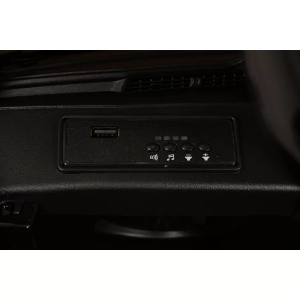 BO Audi SQ8 e-tron elektromos autó PINK