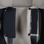 ROCK autós ülés 76-150cm, 2játékkal, pohártartó, belső öv, isofix nélkül PINK