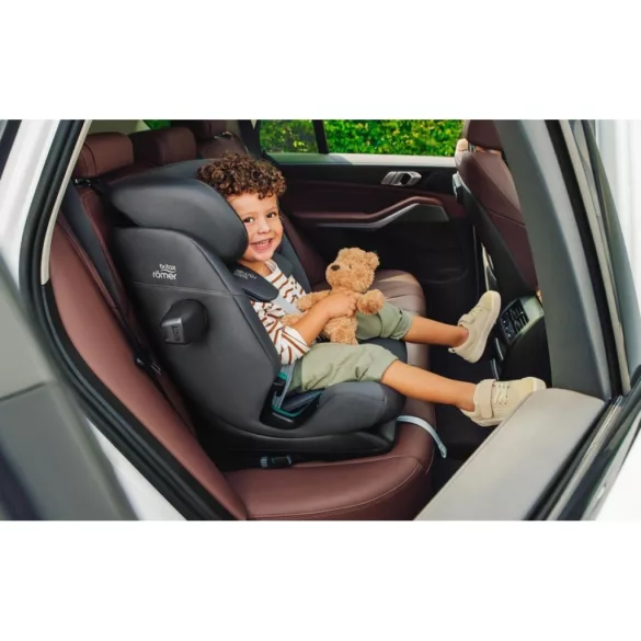 Britax Römer Advansafix Classic autósülés (76-150 cm) - Deep Grey