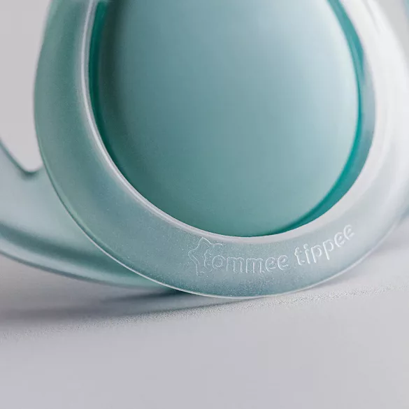 Tommee Tippee játszócumi CTN Night 2 db 0-6 hó pasztell