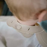 BabyOno elõke szilikon állítható bézs 1639/04