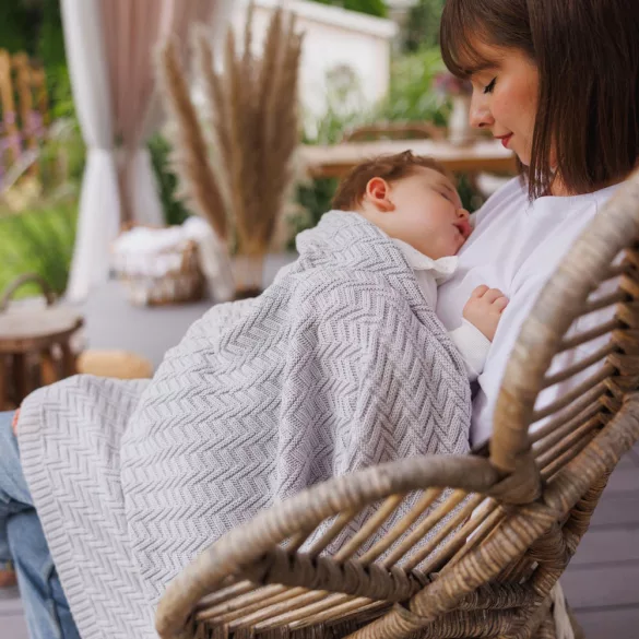 BabyOno babatakaró organikus pamut kötött 75x100cm szürke 1647/02