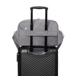 BabyOno pelenkázótáska kézipoggyász méretben 40x20x25 cm szürke 1650/02