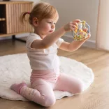 BabyOno csörgõ rágóka labda homokórával 1660