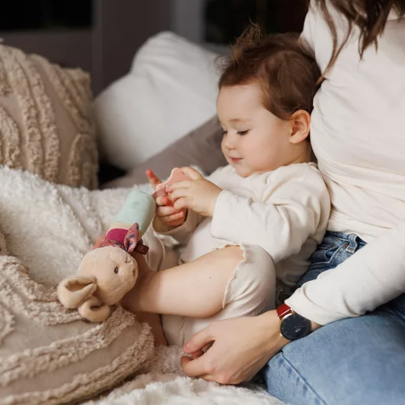 BabyOno sípoló Karolina nyuszi plüss  1682
