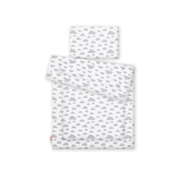 BabyLion Prémium 2 részes ágyneműszett (100x135) - Fehér alapon szürke felhők