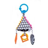 Bali Bazoo Felakasztható Szenzoros Plüss játék piramis rágókával - Zebra