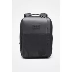   MiniMeis pelenkázó hátizsák és babarögzítõ hám étkezõszékhez Hero G5 Black