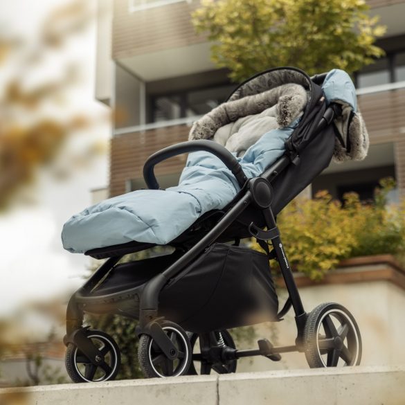 PETITE&MARS Téli szett Arctic 4in1 bundazsák + kézmelegítő kesztyű babakocsira Furry Veritable Khaki