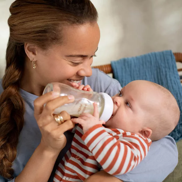 Philips AVENT újszülött szett Natural Response üveg 8 részes