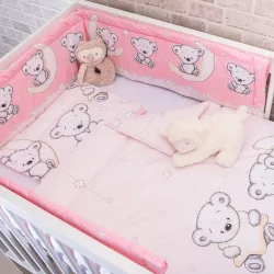   DOMBABY 3 részes ágynemű garnitúra fejvédővel MACIS PINK