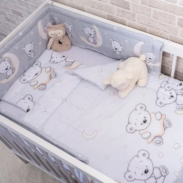 DOMBABY 3 részes ágynemű garnitúra fejvédővel  MACIS SZÜRKE