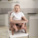 Bento hordozható etetőszék székmagasító