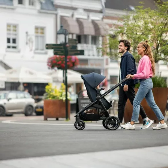 Duo-pack Zelia³ babakocsi Cabriofix i-Size hordozóval utazórendszer 0-22 kg